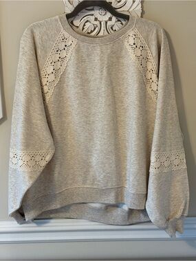 Light Gray Lace-Trim Crewneck Pullover Sweater